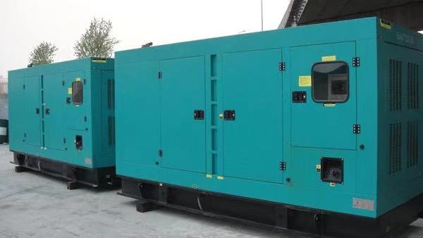 石家庄二手康明斯400kw大型柴油发电机组