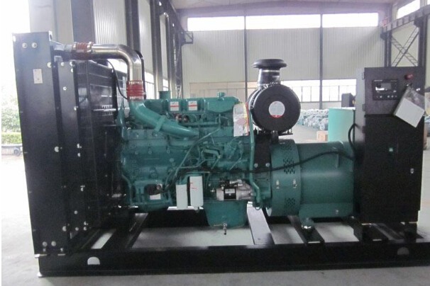 石家庄二手常柴300kw大型柴油发电机组